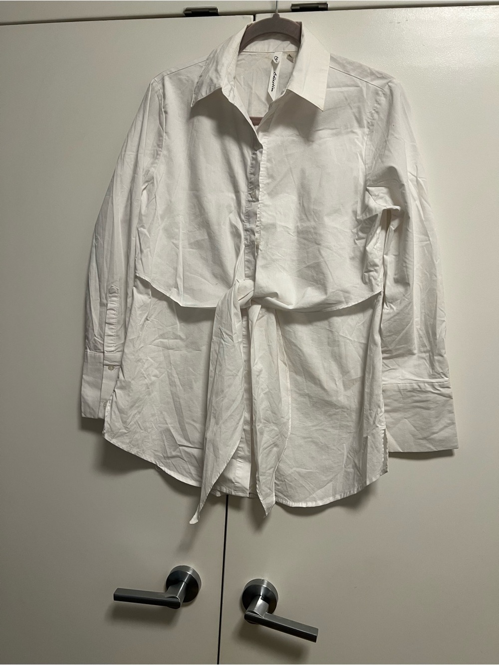 Women's White Tie-Front Button-Down Shirt